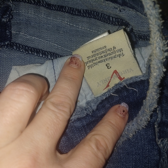 CLASSY AND SASSY JEANS - Picture 4 of 5